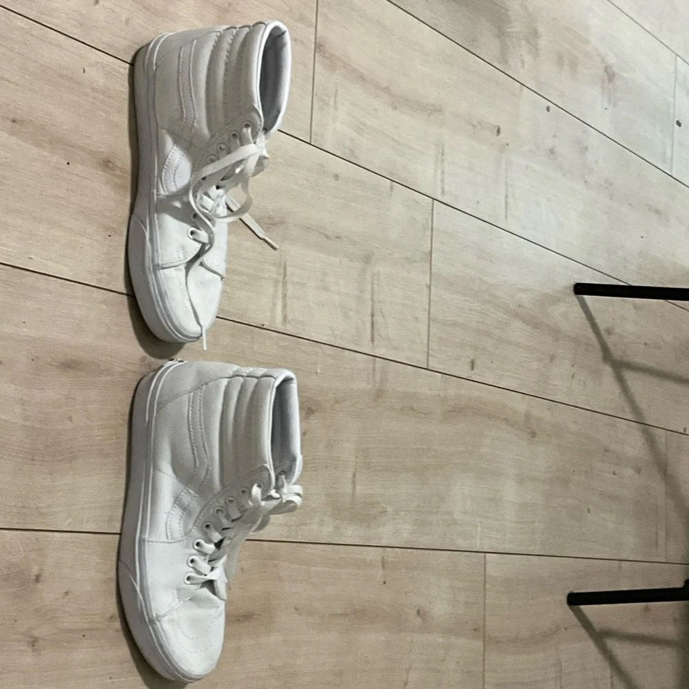 Vans White High-Top Sneakers - Picture 5 of 8